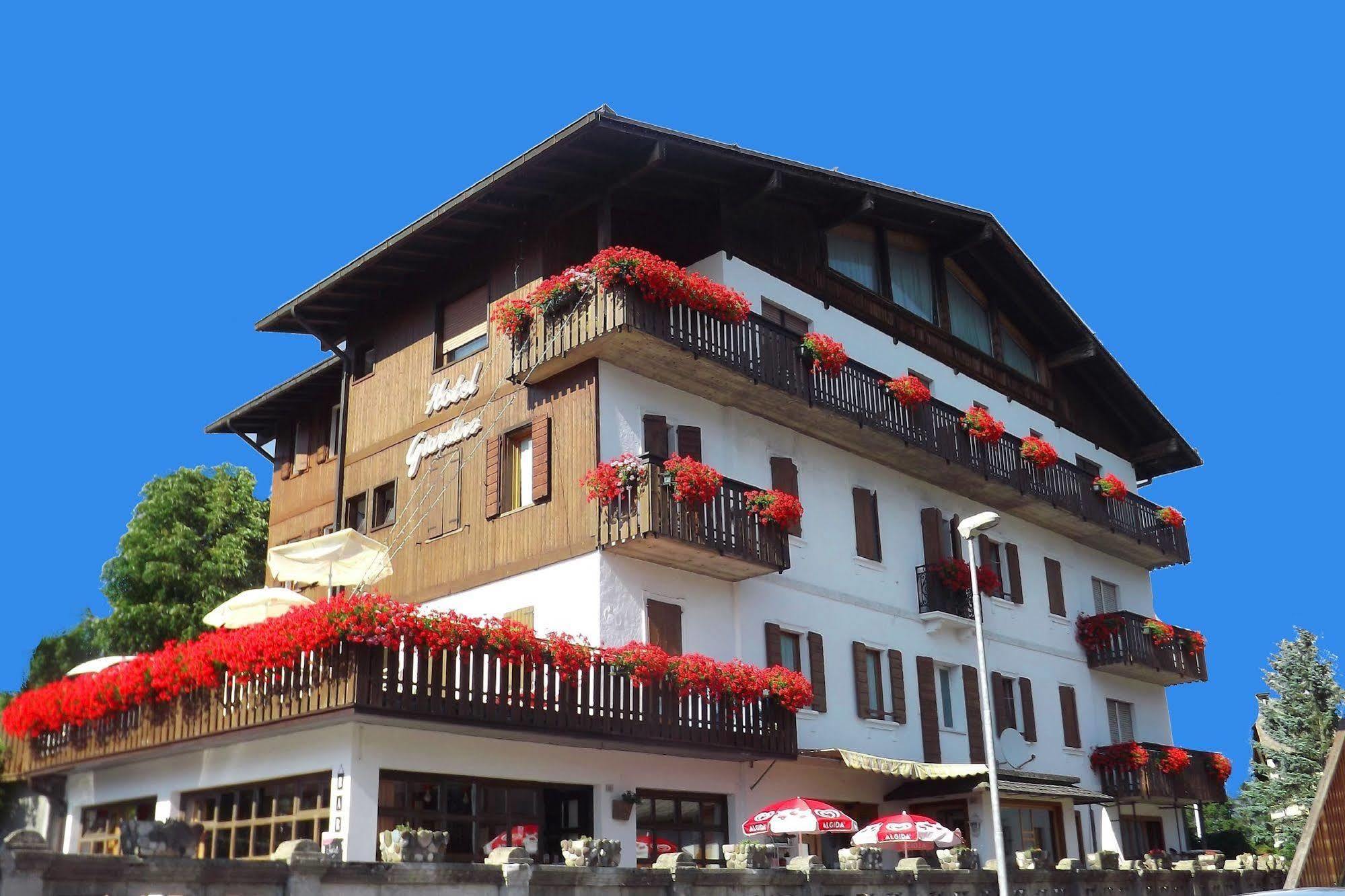 Hotel Giardino Pieve di Cadore Eksteriør bilde
